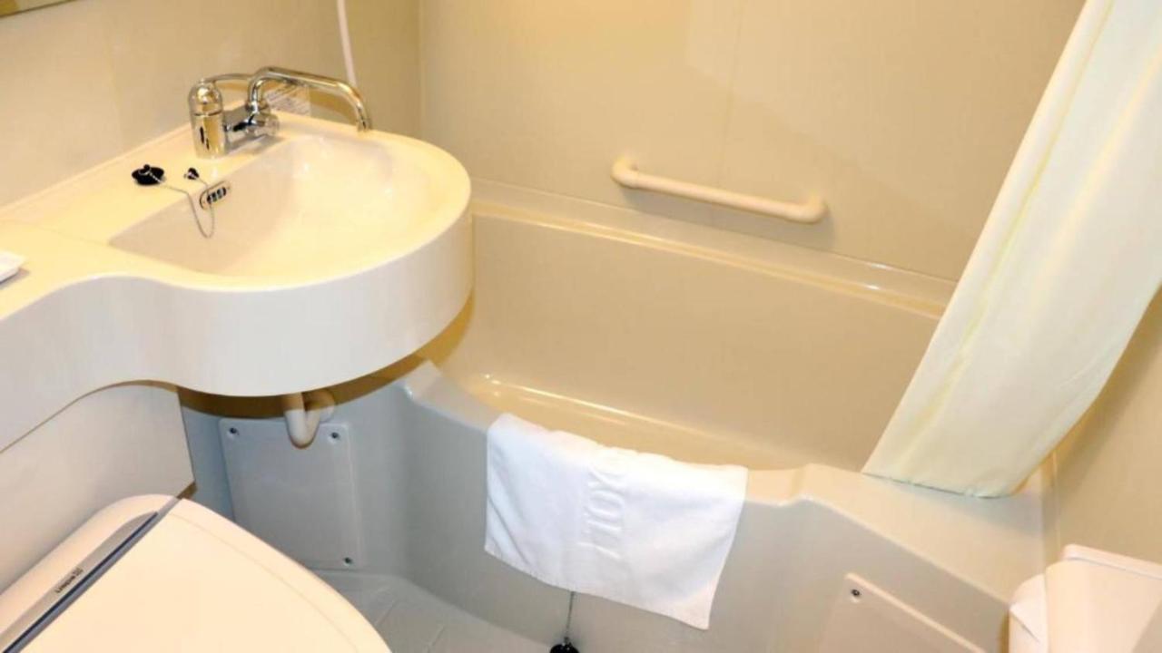 Toyoko Inn Osaka Kadoma-Shi Ekimae Moriguchi Exterior foto